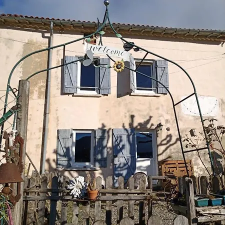 Alojamento de Acomodação e Pequeno-almoço Infocus-du-sud