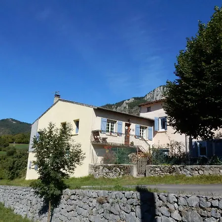 Bed and Breakfast Infocus-du-sud Soula